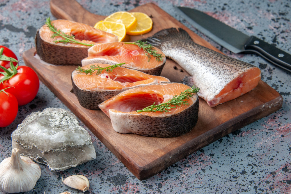 Salmon dan tuna. (FREEPIK)