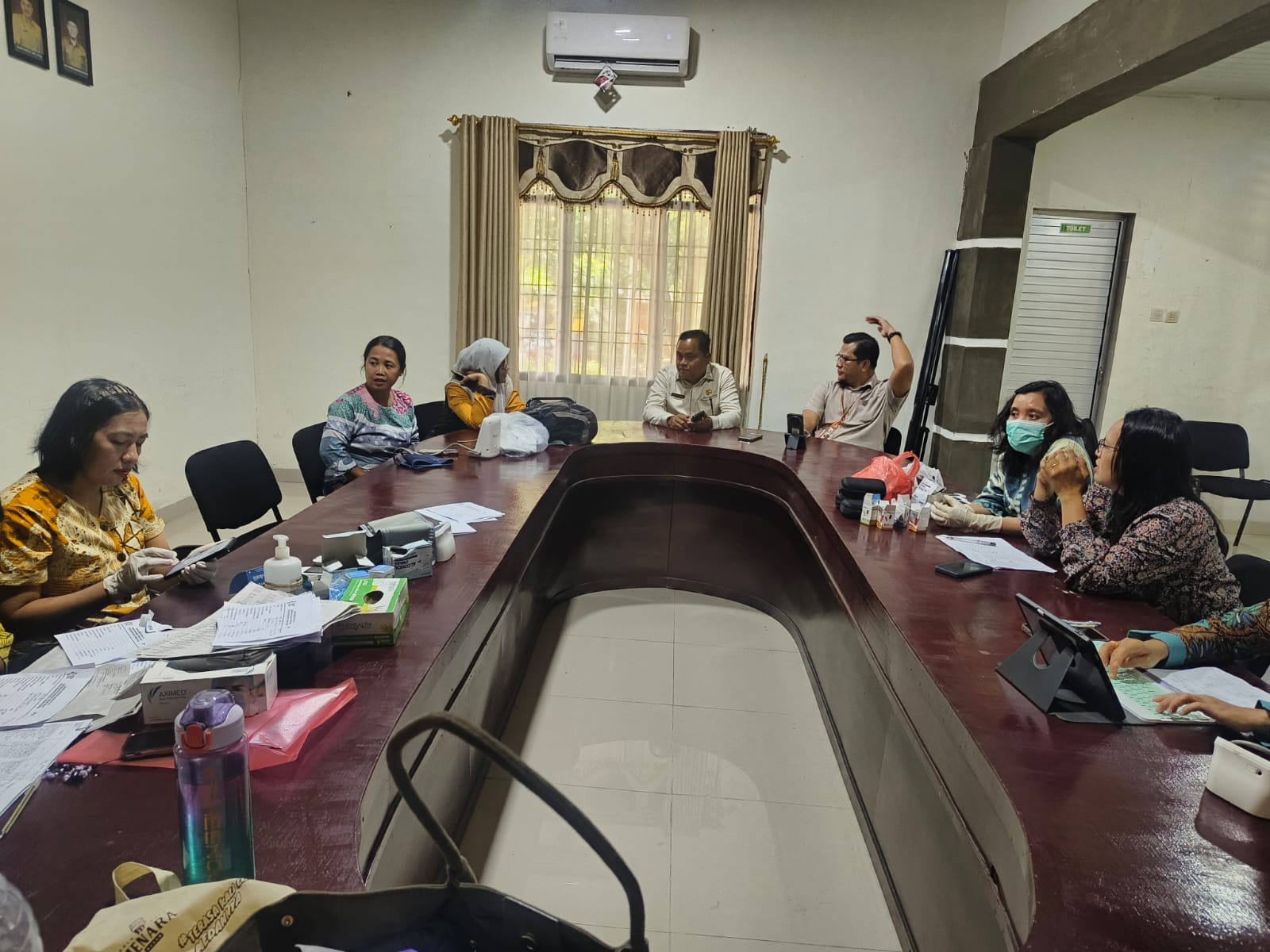 Kabid Dinas Kesehatan Kota Tebingtinggi Hieronimus Meliala saat mengikuti kegiatan pemeriksaan kesehatan . (Azan Purba/Sumut Pos)