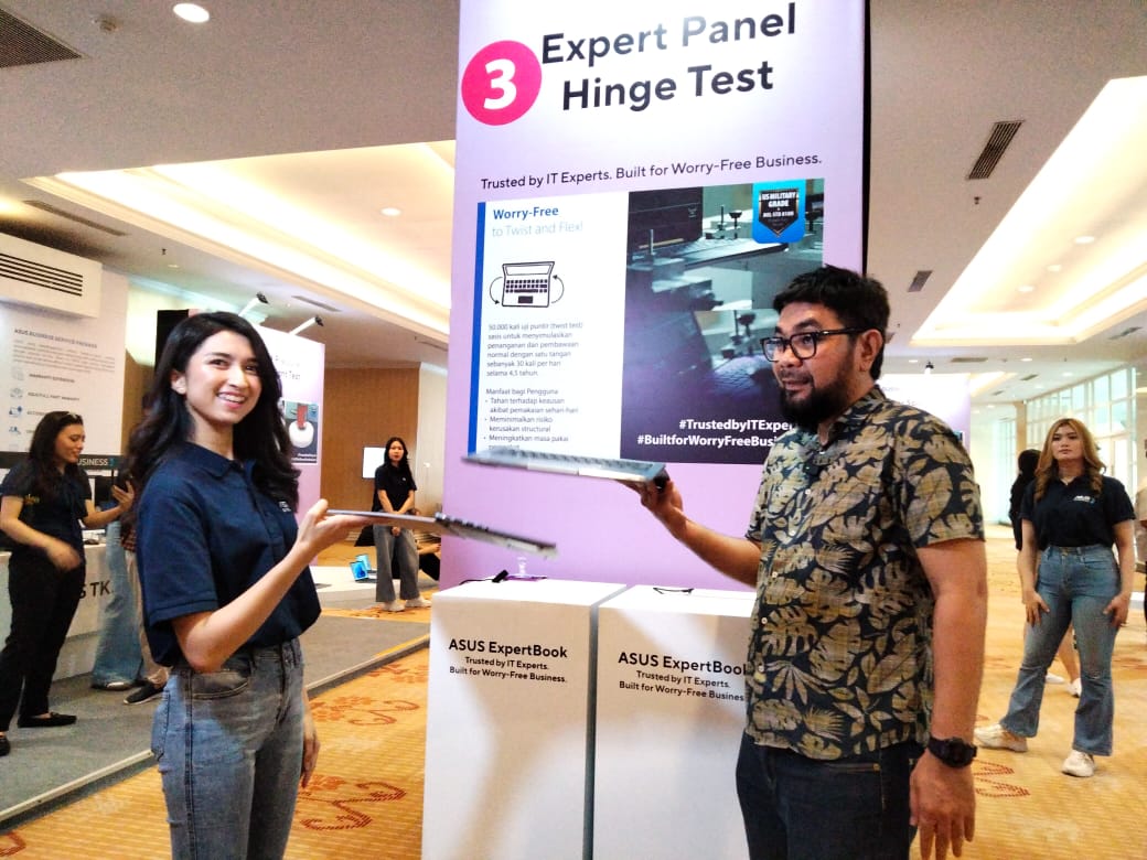 ASUS Indonesia perkenalkan ASUS Expert Series di Medan, Sumatera Utara, Kamis (6/11/2025).