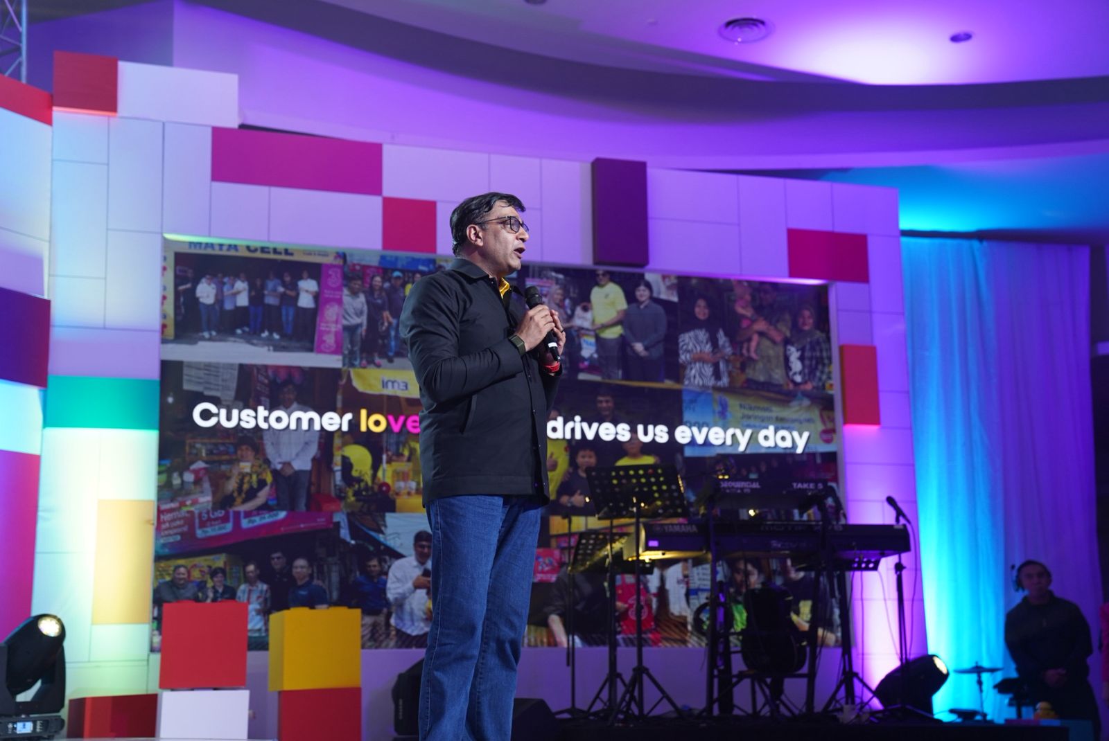 Vikram Sinha, President Director and Chief Executive Officer Indosat Ooredoo Hutchison. (Dok: Indosat)
