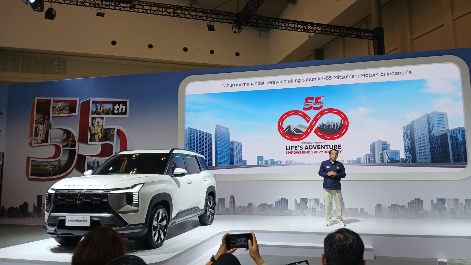 Pembukaan Booth PT Mitsubishi Motors Krama Yudha Sales Indonesia (MMKSI) pada ajang GAIKINDO Jakarta Auto Week (GJAW) 2025, pada 21 &ndash; 30 November 2025 di ICE BSD City tanggerang.. (ISTIMEWA/SUMUT POS)