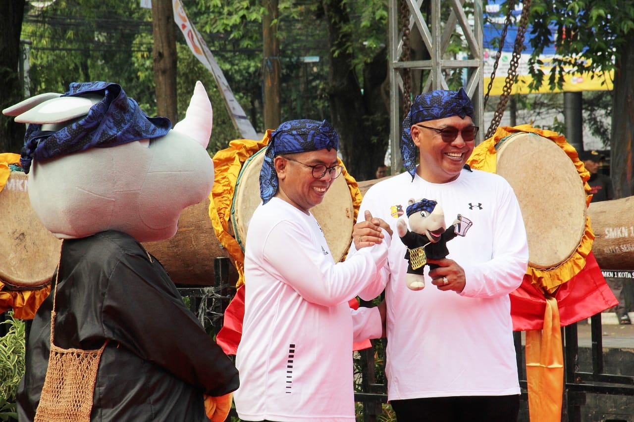 Persatuan Wartawan Indonesia (PWI) Pusat resmi memulai rangkaian kegiatan Hari Pers Nasional (HPN) 2026 melalui acara Kick Off di Alun-alun Kota Serang, Banten, Minggu (30/11).