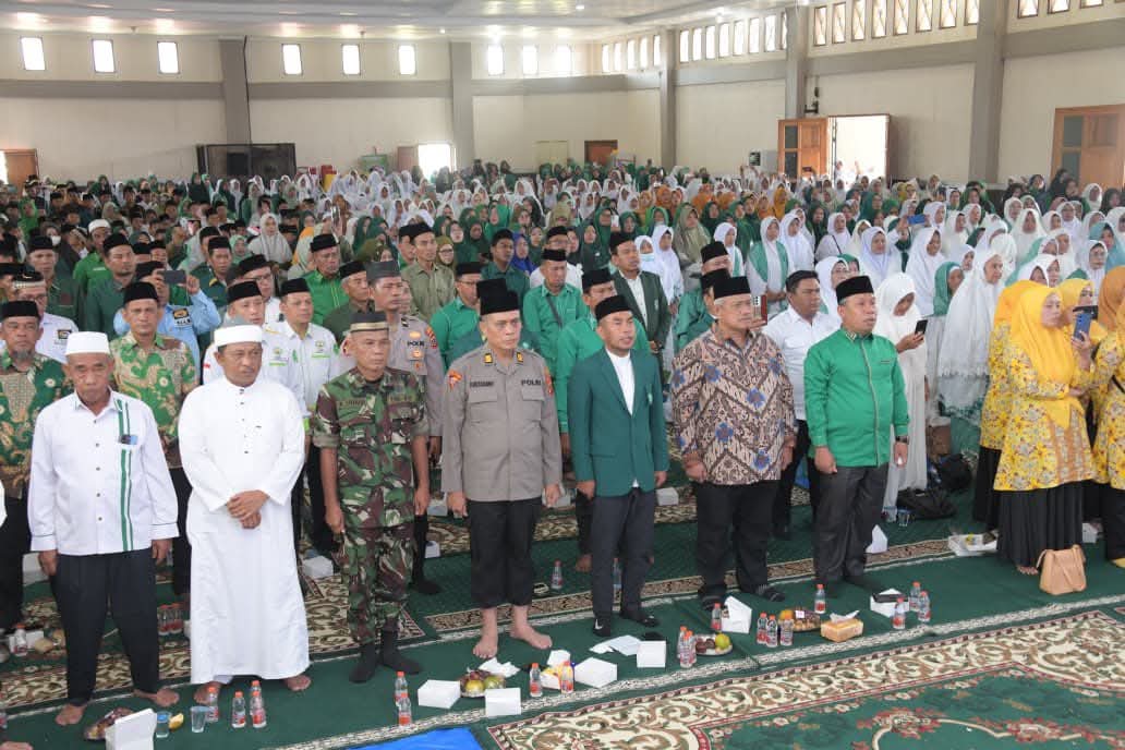 Wabup Labura Ajak KORPRI dan ASN Tingkatkan Adaptasi Teknologi pada HUT ke-54. (Asri Tarigan/Sumutpos)