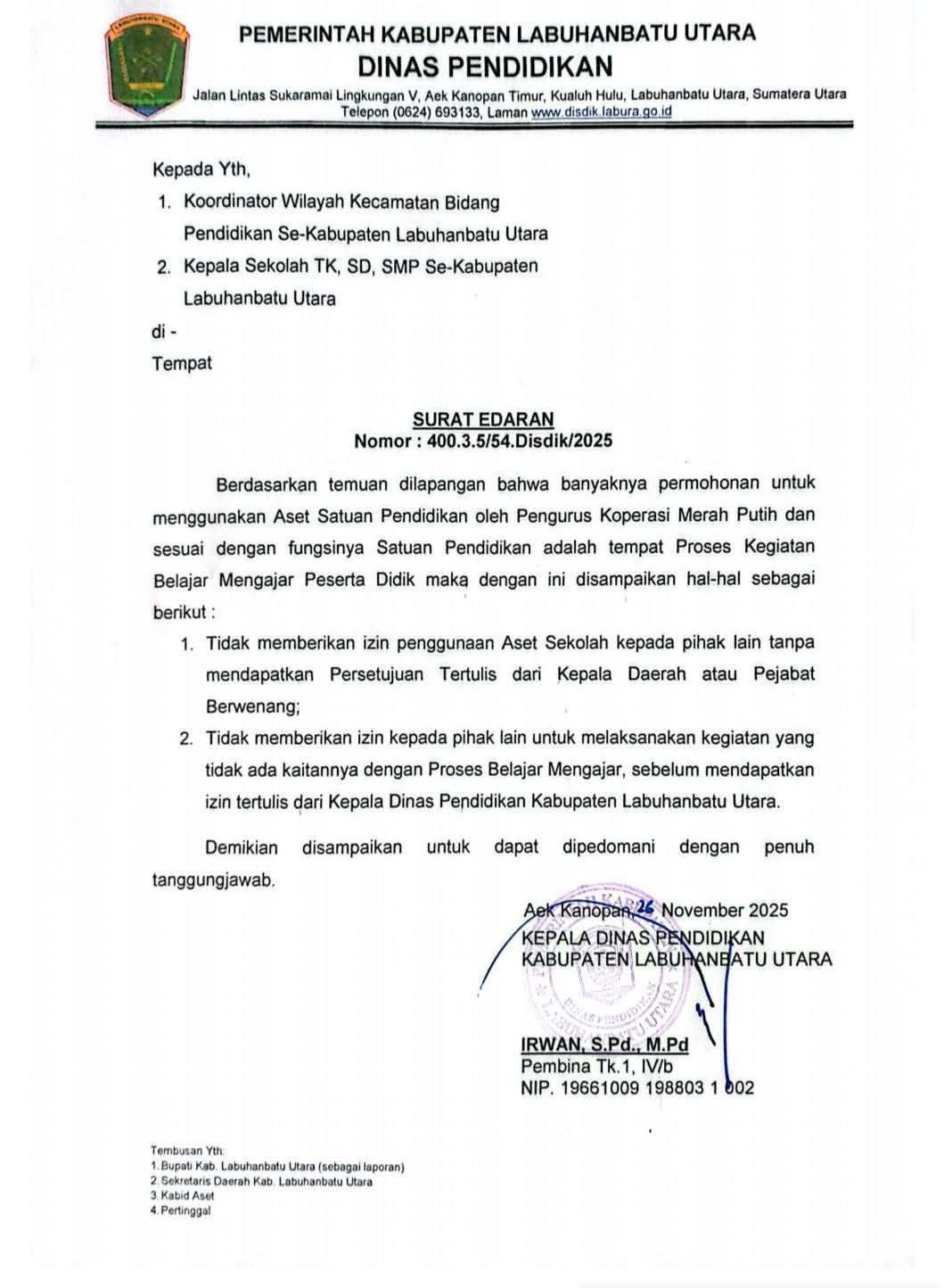 Surat Edaran Kadisdik Labura Nomor: 400.3.5/54.Disdik/2025 tertanggal 26 November 2025. ( Asri Tarigan / Sumut Pos )