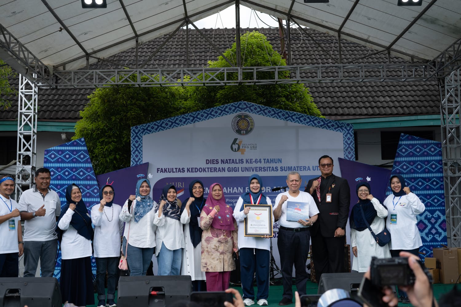 FKG USU Pecahkan Rekor Muri pada perayaan Dies Natalis ke-64, Sabtu (6/12/2025).