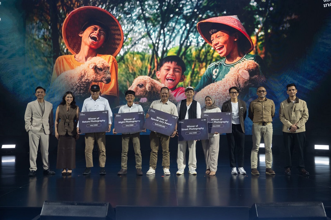 Para pemenang vivo Imagine Awards 2025, sebuah ajang tahunan yang digelar vivo Indonesia untuk merayakan kreativitas dan kekayaan budaya Indonesia melalui tema &ldquo;Joy in Nusantara.&rdquo;&nbsp;