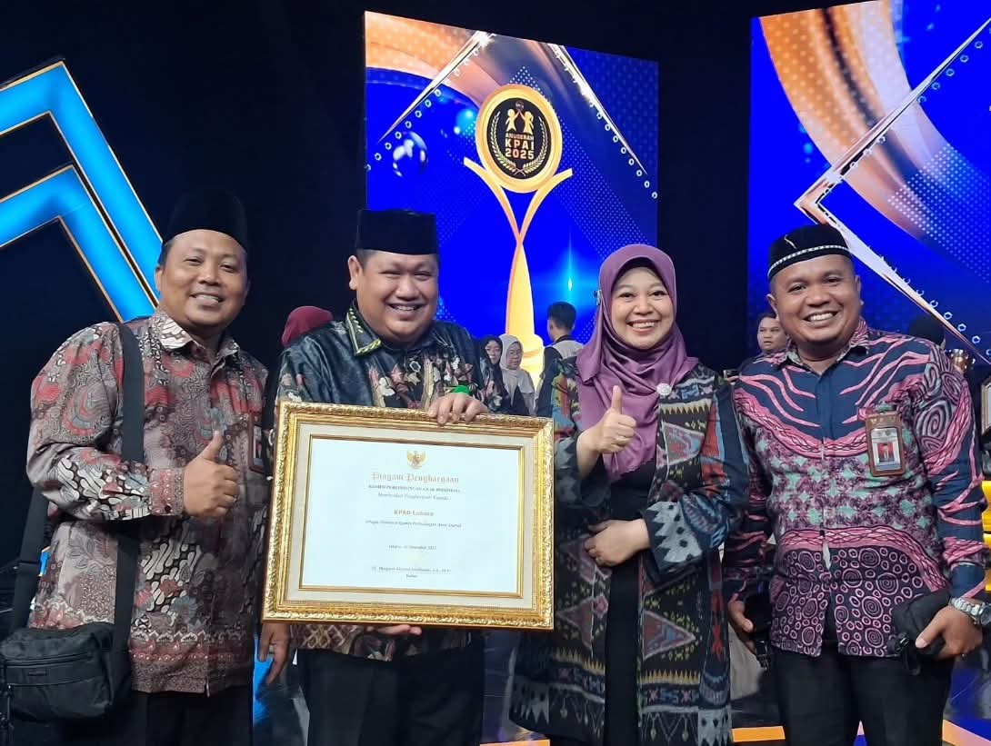 KPAD Labura Raih Terbaik ke-2 seluruh Indonesia Pada Ajang Anugerah KPAI 2025. (ISTIMEWA/SUMUT POS)