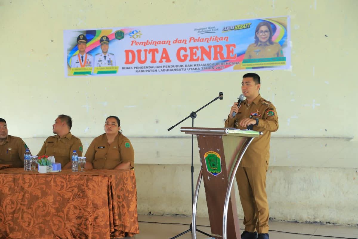 Resmi Buka Pembinaan dan Pelantikan Duta Genre Labura 2025. (Asri Tarigan/Sumutpos ) Bupati Labura )
