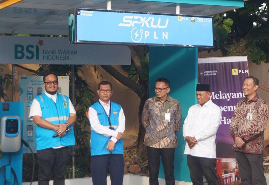 BSI Bersama PLN Hadirkan SPKLU Berbasis Masjid di Medan, Dorong Konsep