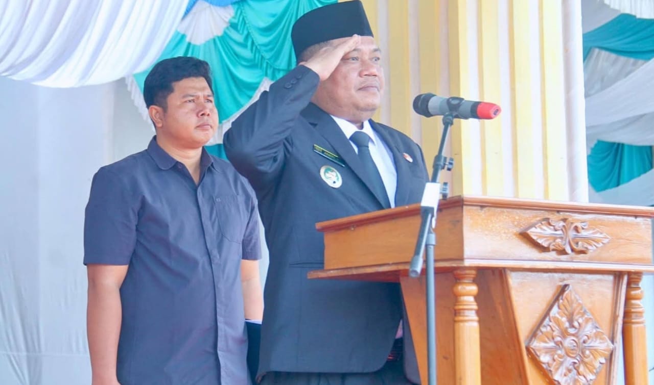 PIMPIN: Wabup Jamri memimpin peringatan Hari Amal Bakti (HAB) ke-80 Kementerian Agama Republik Indonesia. (Dok: Fajar/Sumut Pos)