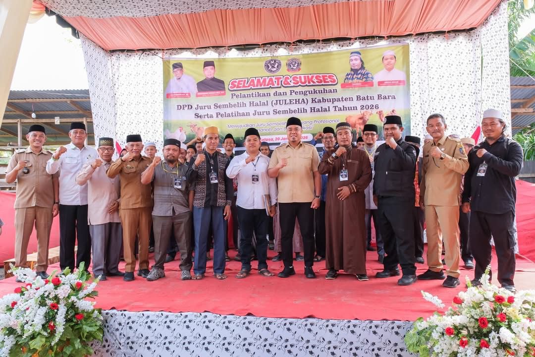 Wabup Syafrizal saat hadiri  Pelantikan dan Pengukuhan Dewan Pengurus Daerah (DPD) Juru Sembelih Halal. (LIBERTI/SUMUT POS)