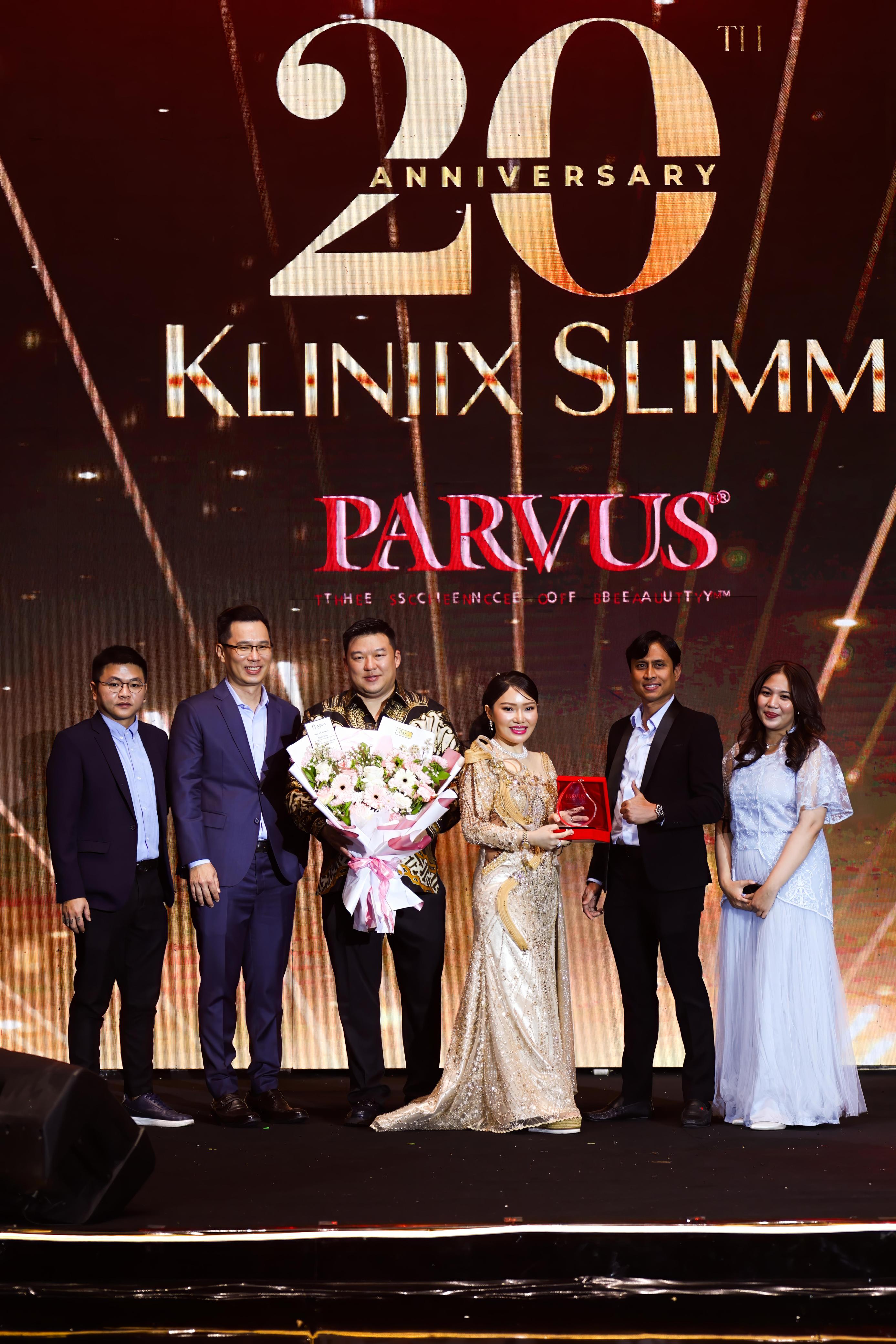 Perayaan 20 tahun Kliniix Slimm menjadi momentum refleksi atas perjuangan, dedikasi, dan inovasi yang mengantarkan klinik ini hingga berada di  titik sekarang. (ist)