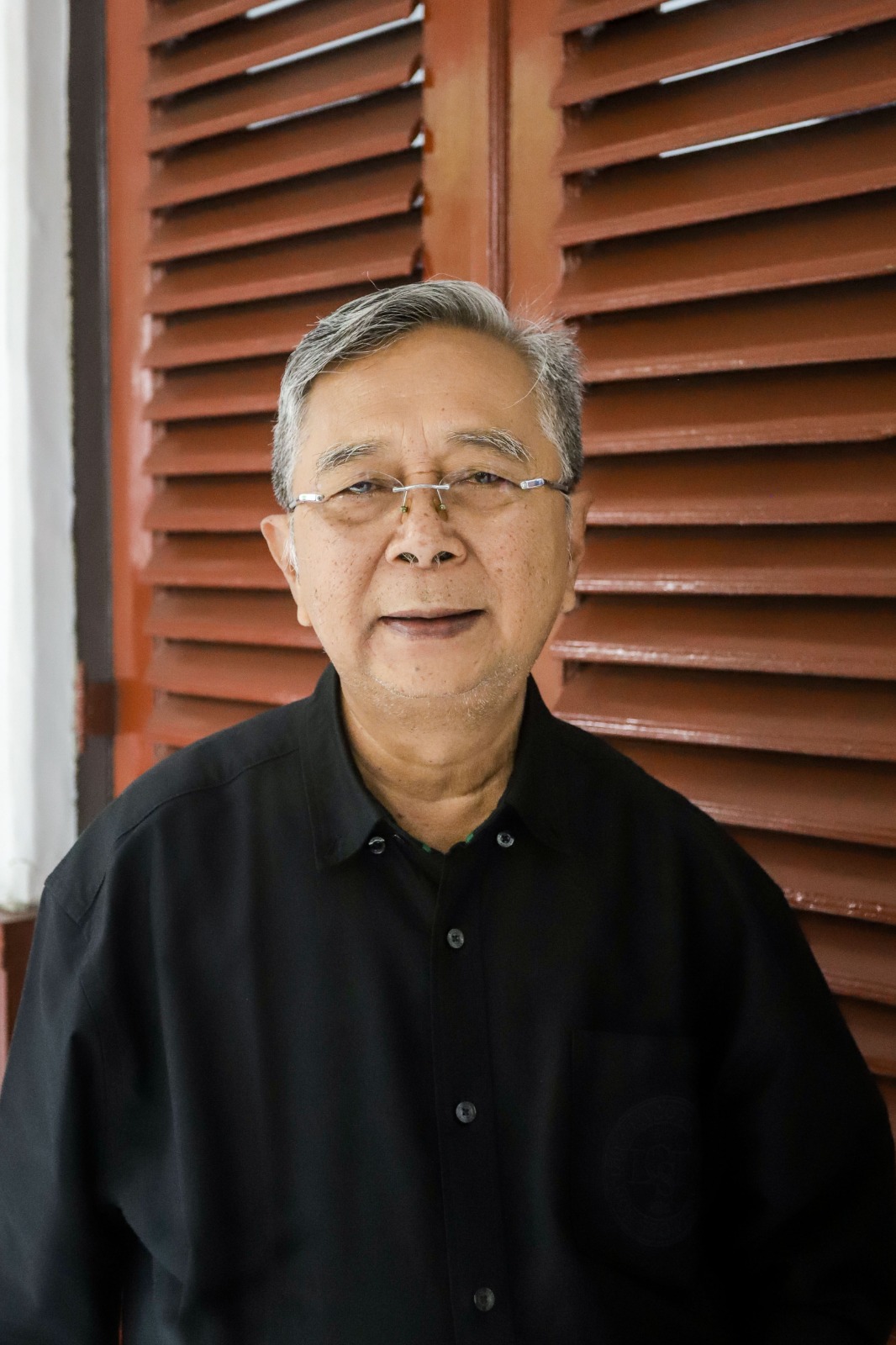 Prof. Nindyo Pramono, guru besar hukum perseroan dari Universitas Gadjah Mada (UGM) dihadirkan PT Jawa Pos sebagai Ahli dalam sidang gugatan Dahlan Iskan terhadap direksi PT Jawa Pos. (foto : Jawa Pos