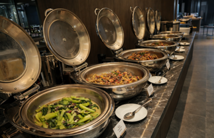 Swiss-Belinn Medan menghadirkan pengalaman berbuka puasa istimewa bertajuk &ldquo;Ramadan Swiss Delight". (ISTIMEWA/SUMUT POS)