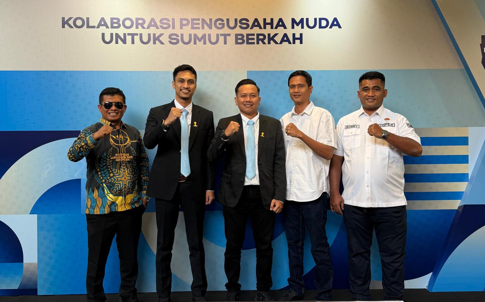 Pengurus HIPMI Labuhanbatu hadiri pelantikan kepengurusan HIPMI Sumut (Istimewa/Sumut Pos)