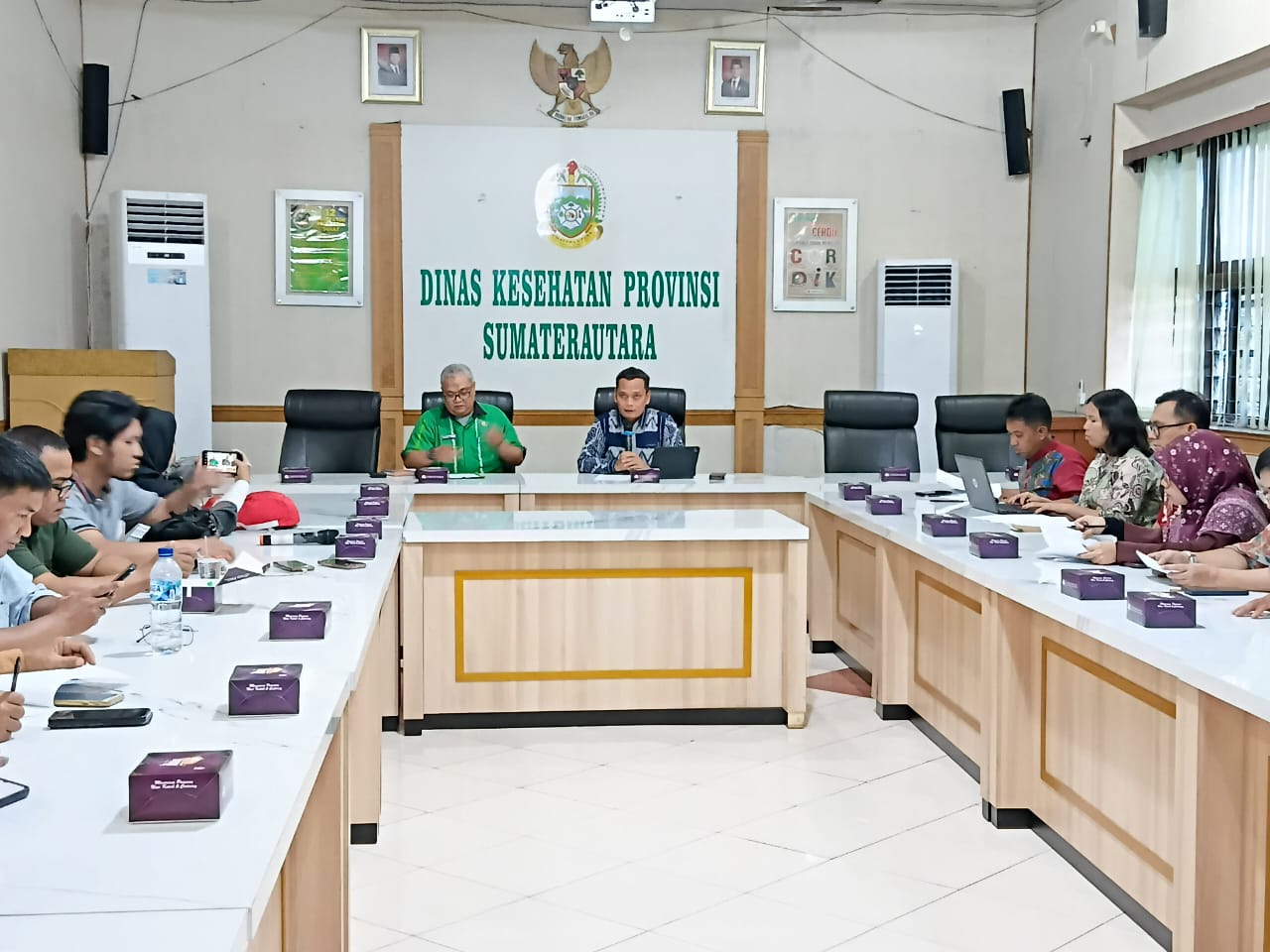 KETERANGAN PERS: Sekretaris Dinas Kesehatan Sumatera Utara Hamid Rijal saat memberikan keterangan pers. (ISTIMEWA/SUMUT POS)