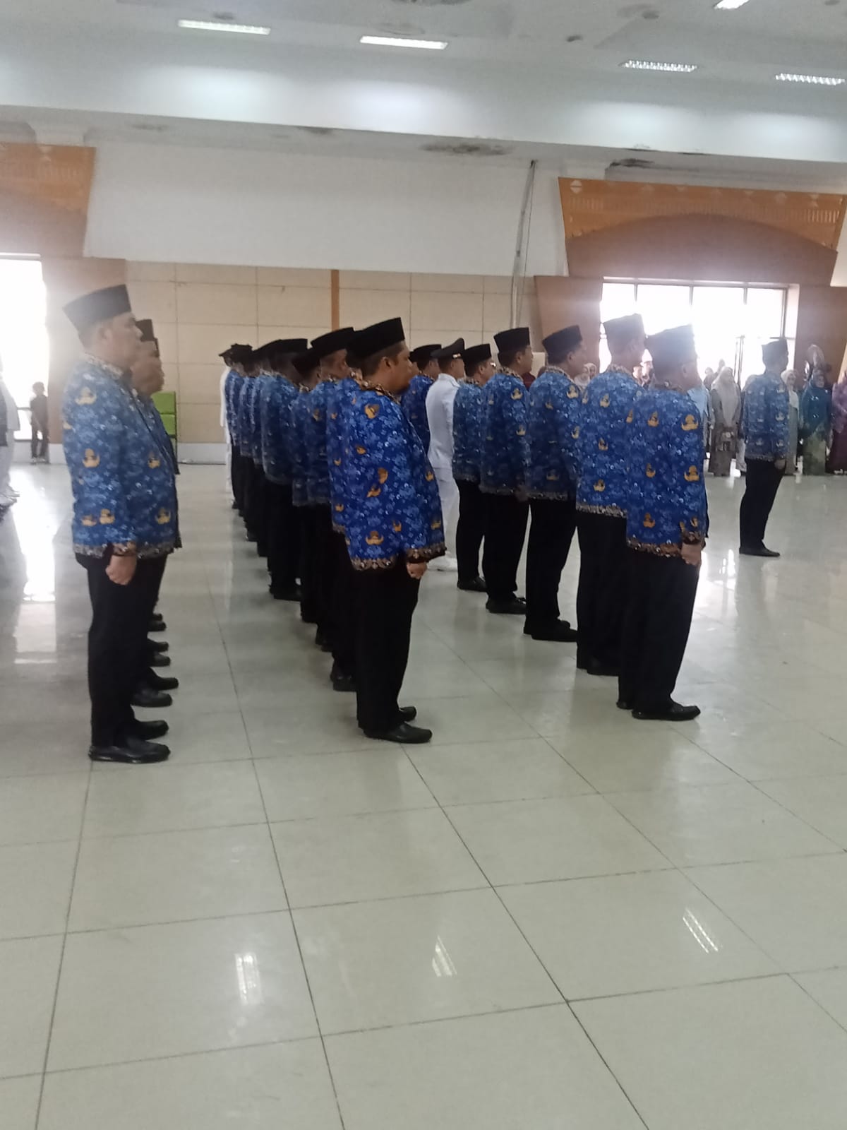 LANTIK: Bupati Padang Lawas Utara melantik 51 pejabat di lingkungan Pemkab Paluta, Jumat (13/2/2026). (Dok: istimewa)