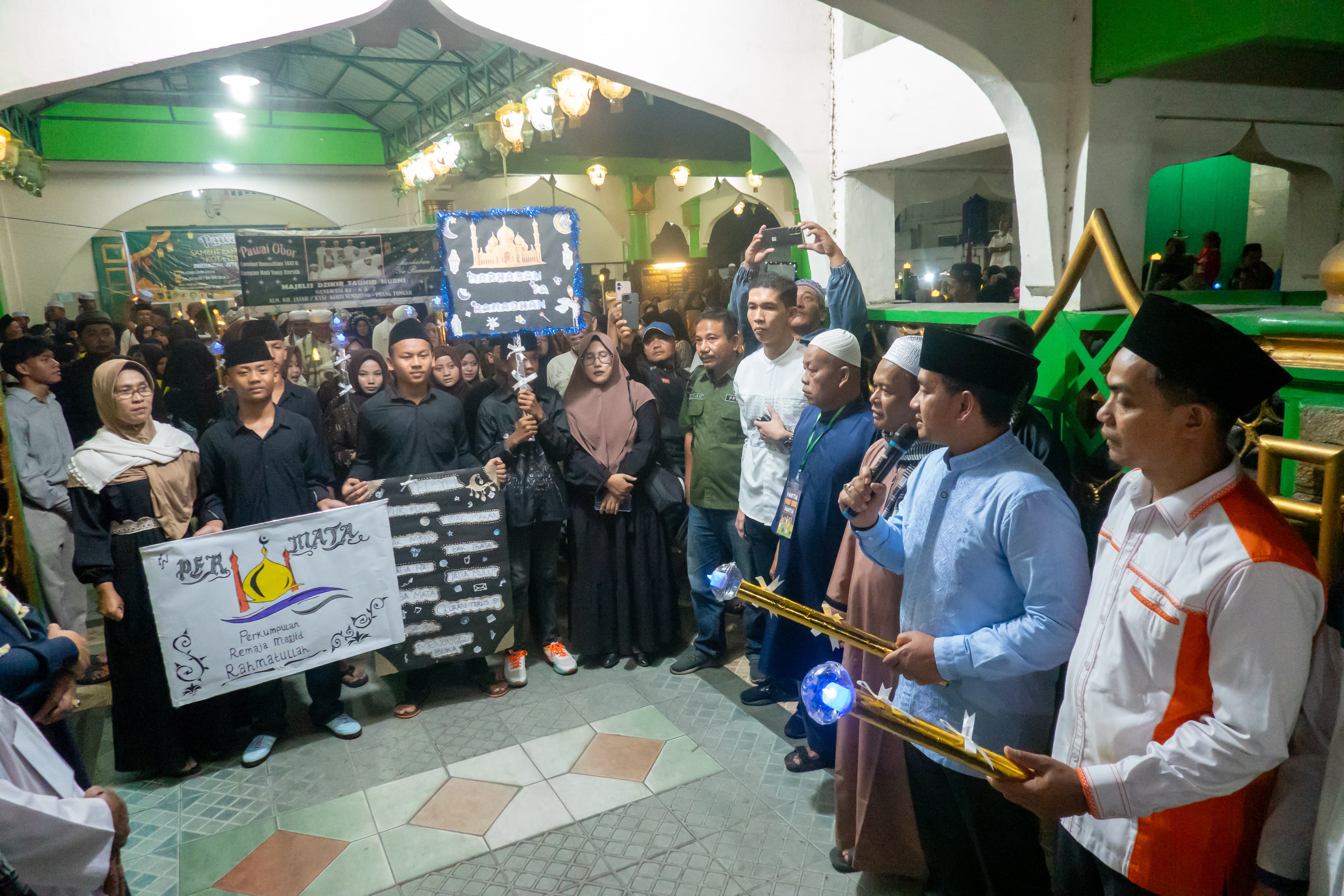 Wali Kota Iman Irdian Saragih dalam sambutan acara Pawai Obor Sambut Ramadhan 1447 Hijriah Kota Tebing Tinggi, Minggu malam (15/02/2026) (Azan Purba/Sumut Pos)