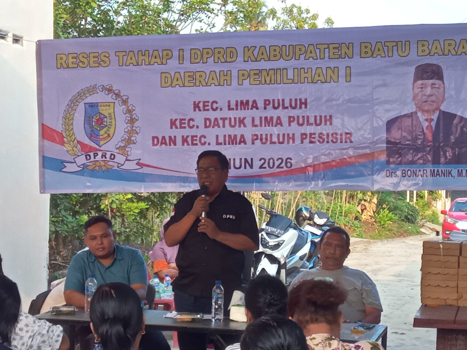 Anggota DPRD Batubara Dapil I Limapuluh  Drs Bonar Manik MM, saat laksanakn reses Tahap I Tahun 2026 di Lima Puluh. (LIBERTI HALOHO/SUMUT POS)