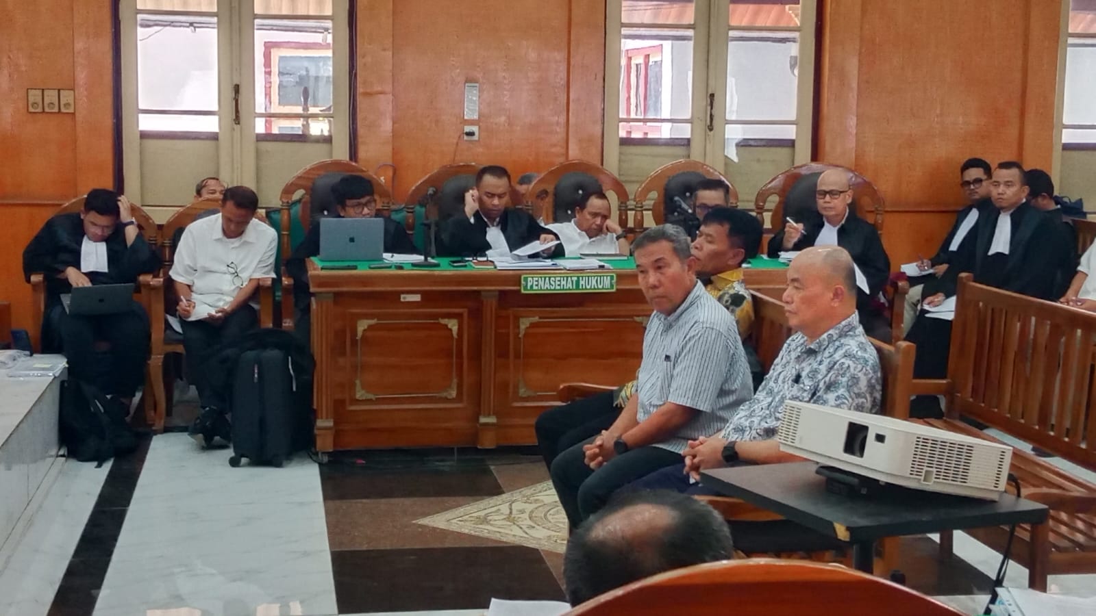 SAKSI: Tiga saksi dihadirkan memberikan keterangan dalam sidang kasus penjualan aset PTPN ke Citraland di Pengadilan Tipikor Medan, Jumat (27/2/2026). (Dok: istimewa)