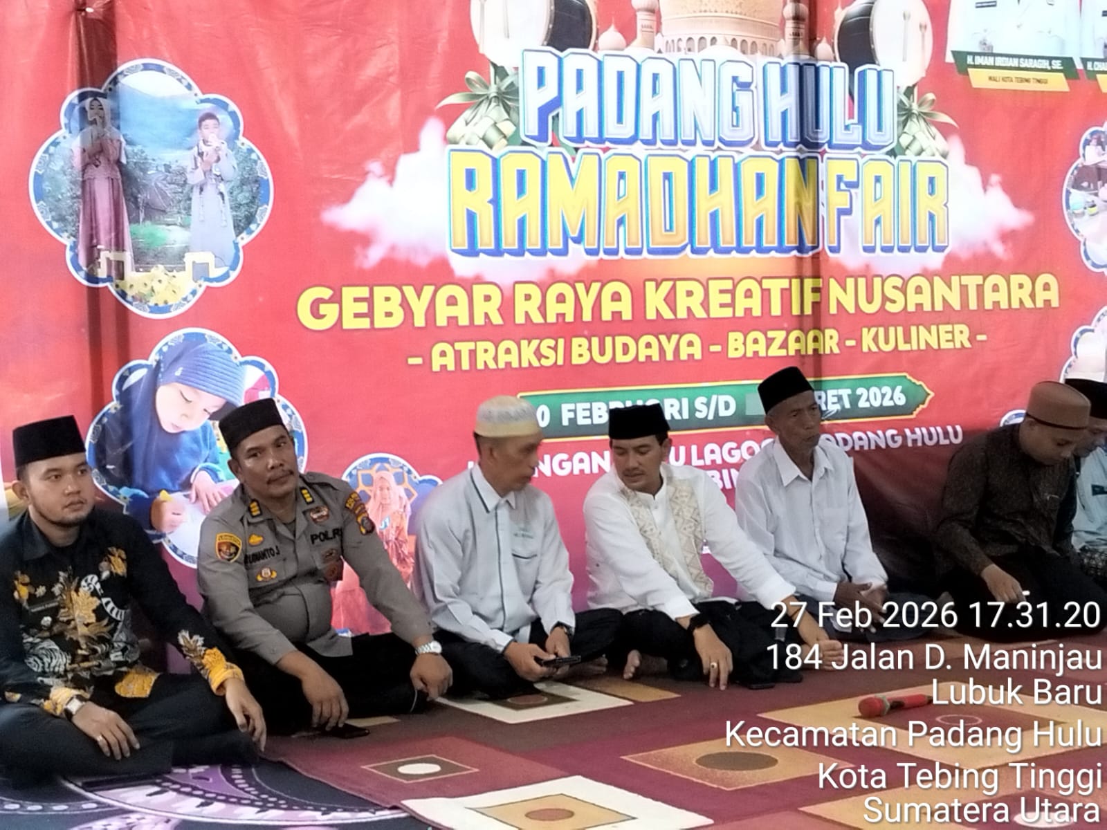 HADIR: Wali Kota Tebingtinggi, Iman Irdian Saragih saat hadir di Padang Hulu Ramadhan Fair 2026 di Kecamatan Padang Hulu, Kota Tebing Tinggi, Jumat (27/2/2026). (Dok: Azan Purba) 