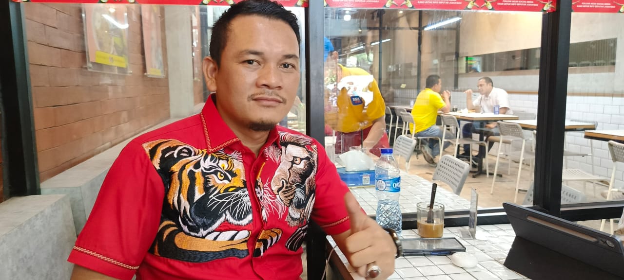 JANGAL: Aktivis Jaringan Pergerakan Masyarakat Bawah (Jaga Marwah), Edison Tamba, menyoroti kejanggalan sidang korupsi karo. (Dok: istimewa)