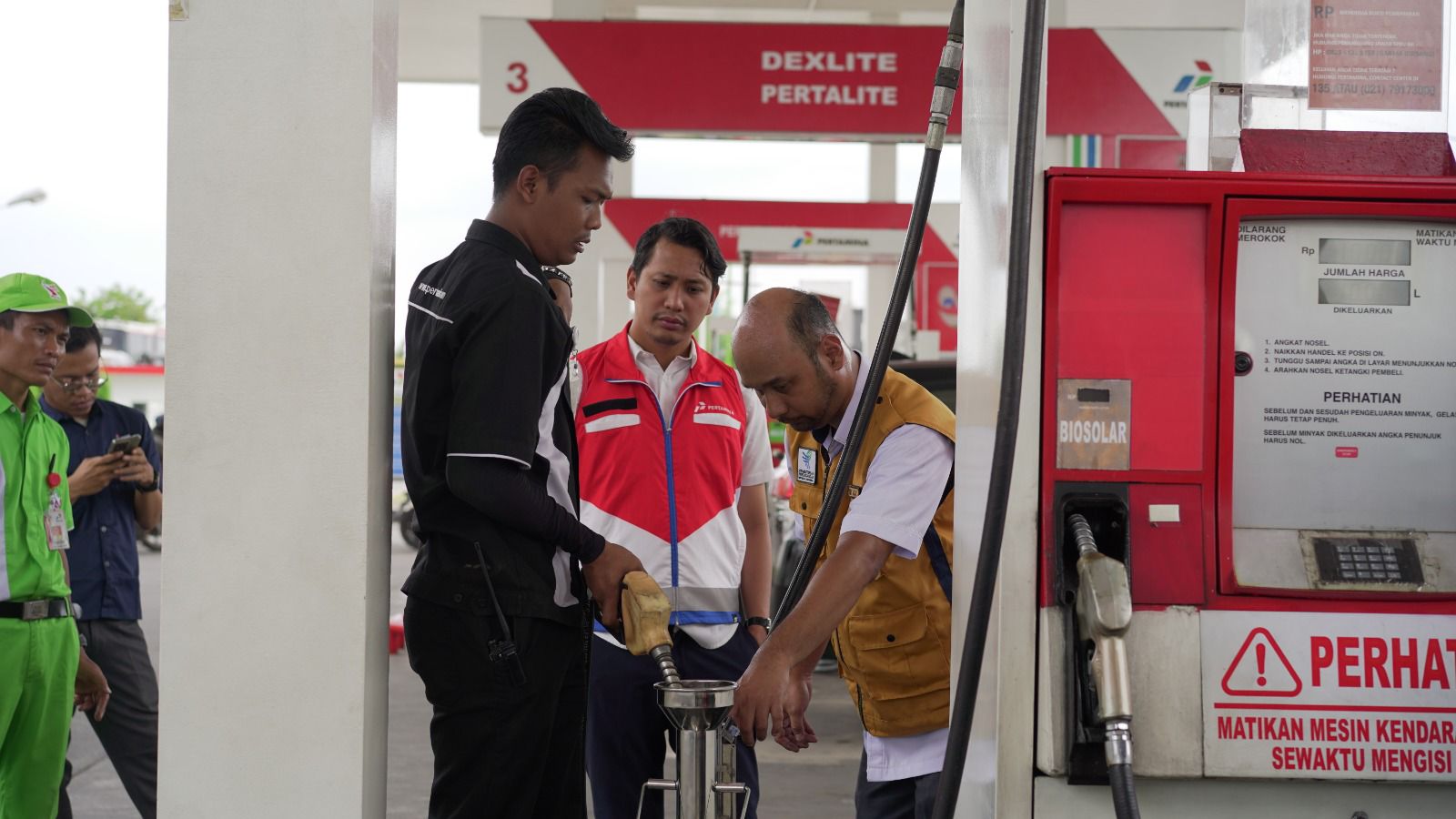 Pertamina Patra Niaga Sumbagut Cek SPBU dan SPPBE, Pastikan Layanan Energi Sesuai Standar untuk Masyarakat