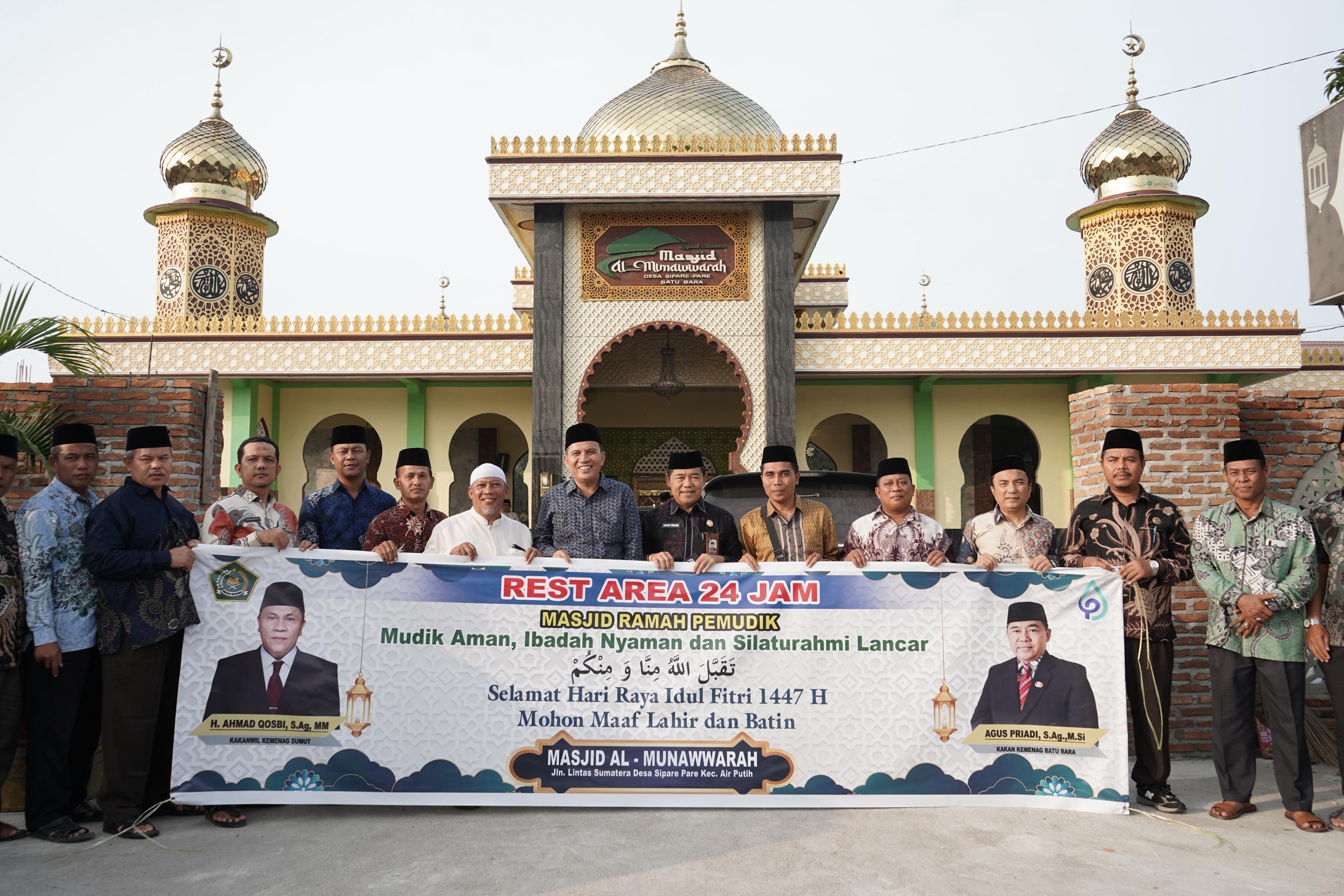 RESMI: meresmikan Kick Off Masjid Ramah Pemudik Ekspedisi Masjid Indonesia di Masjid Munawarah Kabupaten Batubara, Rabu (11/03/2026). (Dok: istimewa)