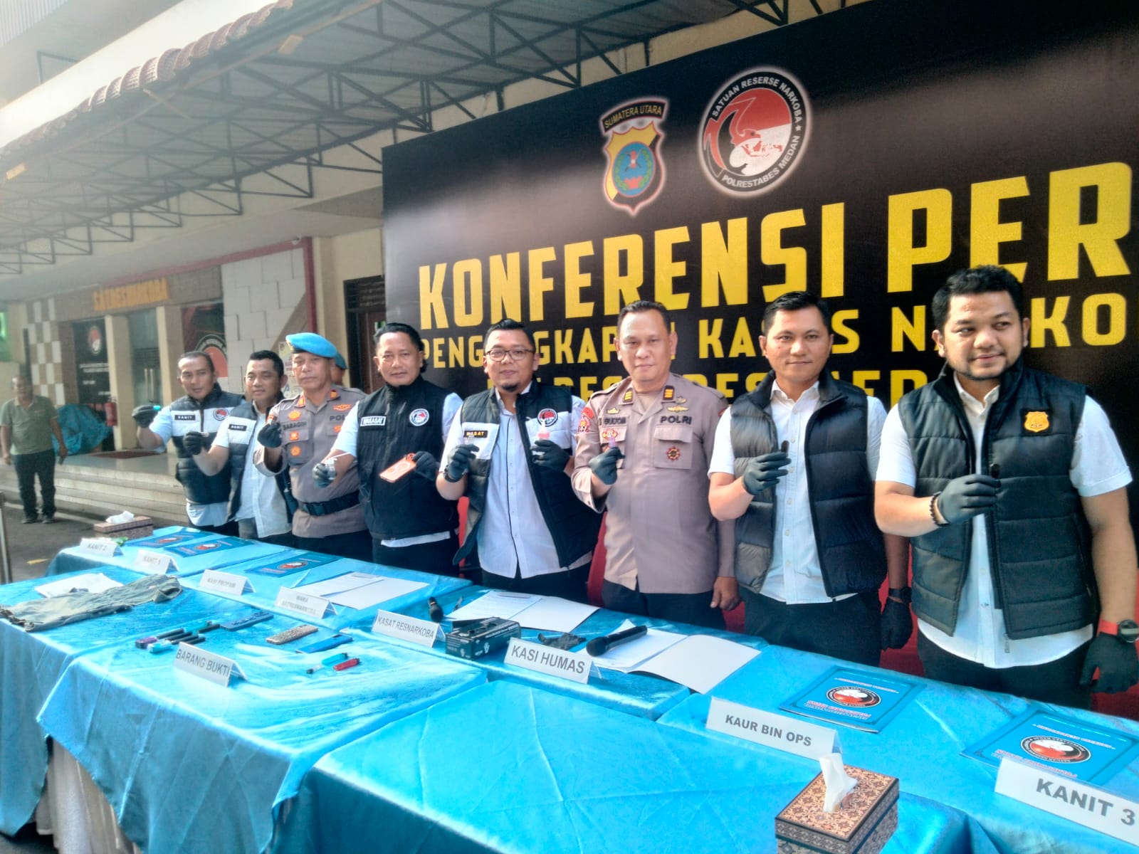 UNGKAP: Polrestabes Medan mengungkap penyalahgunaan narkoba oleh selebgram dan DJ, Rabu (11/3/2026) sore. (Dok: istimewa)