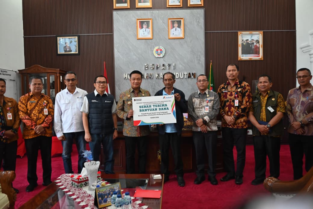 Peduli Banjir Humbang Hasundutan, Inalum Salurkan Bantuan untuk Rehabilitasi Gereja