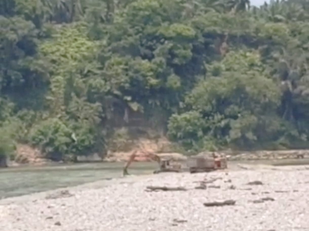  Aktivitas galian c diduga ilegal di Bahorok, Langkat. (Istimewa/Sumut Pos)