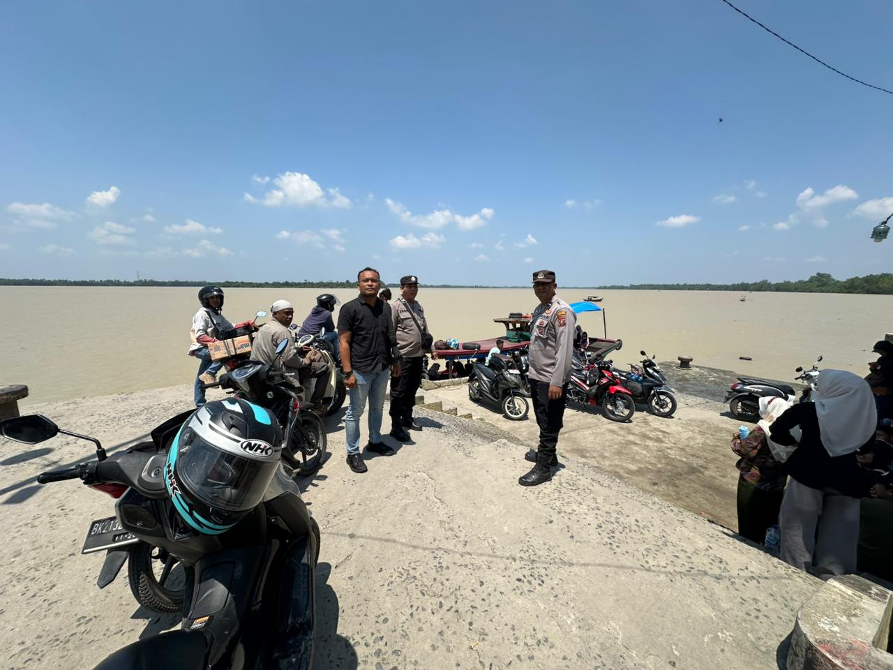 Dermaga Labuhan Bilik, Pakai Tengah, Labuhanbatu (Fajar/ Sumut Pos)