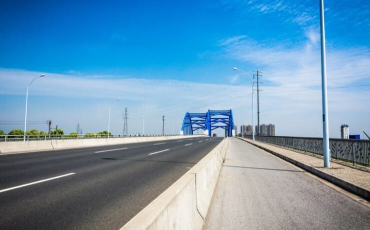 Ilustrasi jalan tol. (Freepik.com)