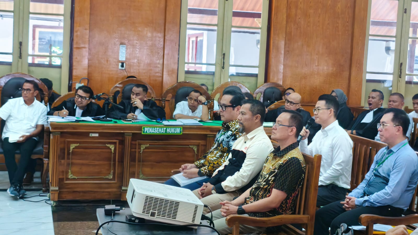 SAKSI: Sejumlah saksi dihadirkan dalam kasus dugaan korupsi penjualan aset PTPN ke Citraland di Pengadilan Tipikor Medan, Senin (30/3/2026). (Dok: istimewa) 