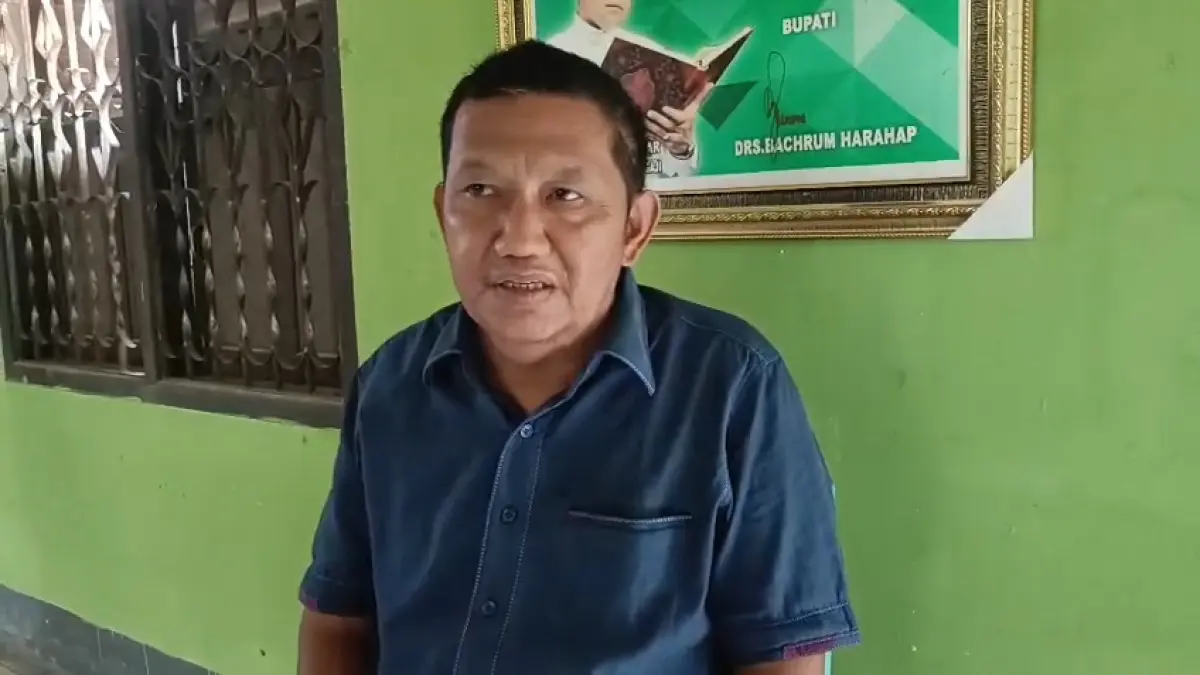 Ketua DPC PKB Paluta, Taripar Laut Harahap. (MITRA HARAHAP/SUMUT POS)