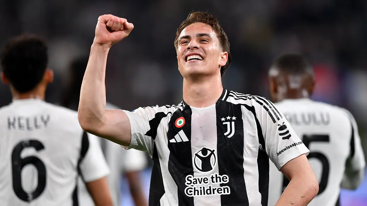 KUNCI TIKET: Talenta muda Juventus Kenan Yildiz dipercaya mengenakan nomor punggung 10, angka yang sarat makna dalam sejarah klub. Yildiz diharapkan mampu mengemban tanggung jawab besar membawa Juventus mengunci tiket Liga Champion. (juvefc)