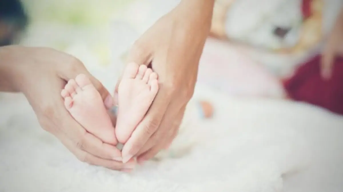 Bayi baru lahir otomatis menjadi peserta Jaminan Kesehatan Nasional (JKN) mulai 1 April 2026 ramai diperbincangkan di media sosial. (Freepik.com)
