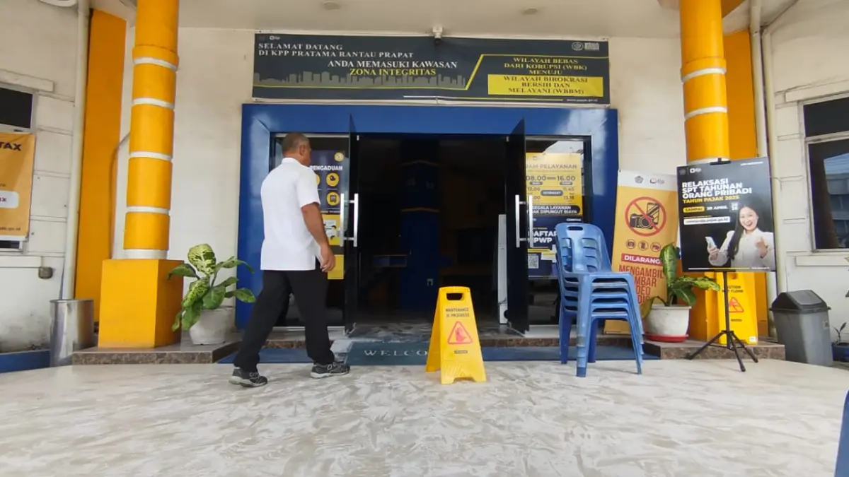 Kantor KPP Rantauprapat di kawasan jalan Ahmad Yani. (Fajar/Sumut Pos)