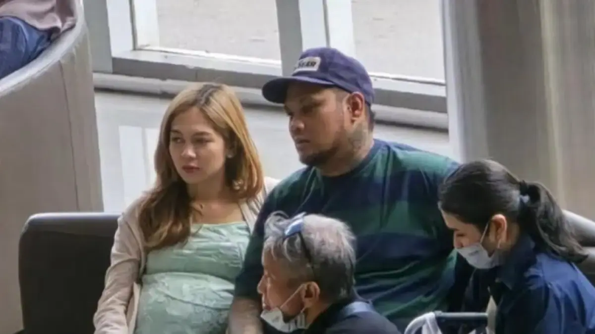 BESAR: Fitri Lindiyana tampil dengan perut yang sudah besar. (Dok: instagram)