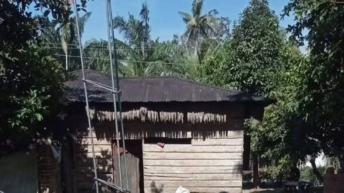 LAYAK HUNI:  Pemkab Labura dan Baznas membangun  Rumah Layak Huni untuk warga yang tinggal di gubuk. (Istimewa/Sumut Pos )