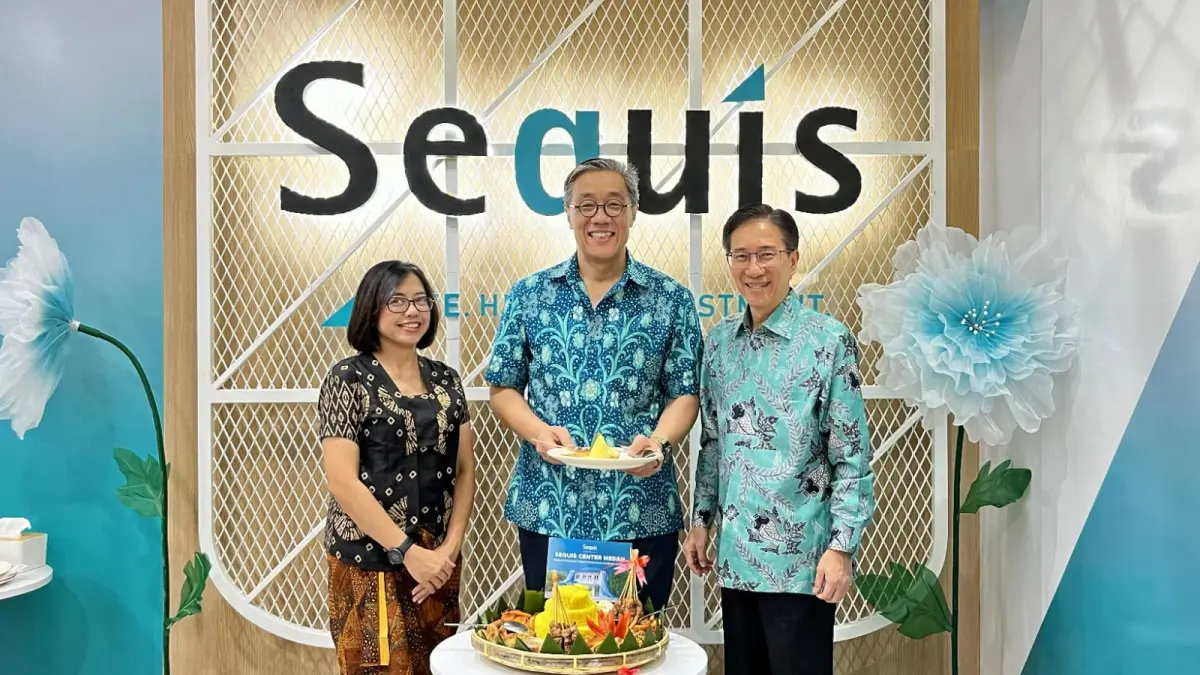 Director & Chief Operations Officer Sequis Life Dian Ekawati (kiri-kanan) bersama President Director & CEO Sequis Life, Ted Margono - Director & Chief Agency Officer Sequis Life Edisjah.