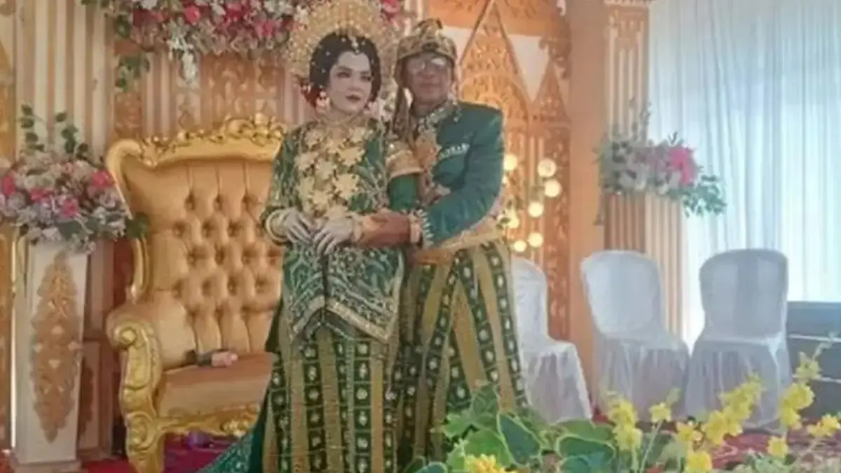 VIRAL: Pernikahan TA (18) dan Buhari (71) menjadi viral dan perbicangan publik. (Dok: istimewa)