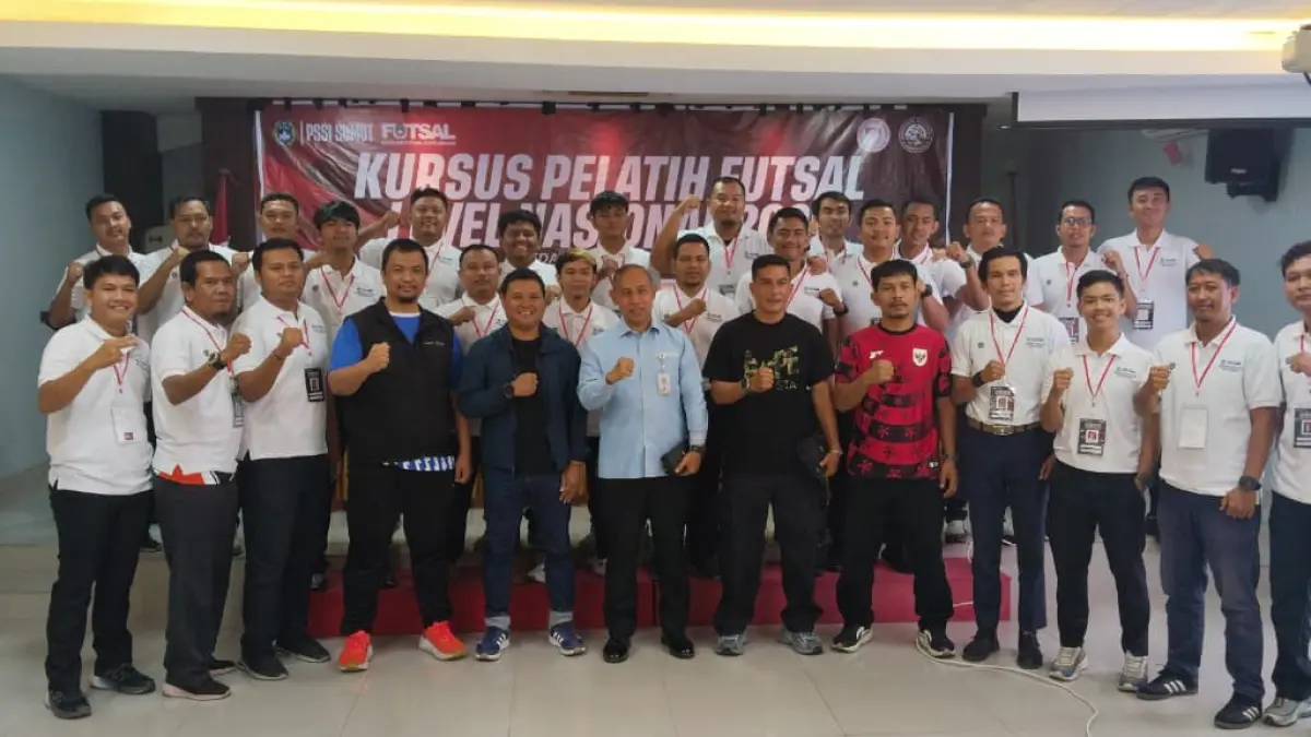 BERSAMA: Para peserta kursus pelatih tingkat nasional diabadikan bersama. (Dok: istimewa)