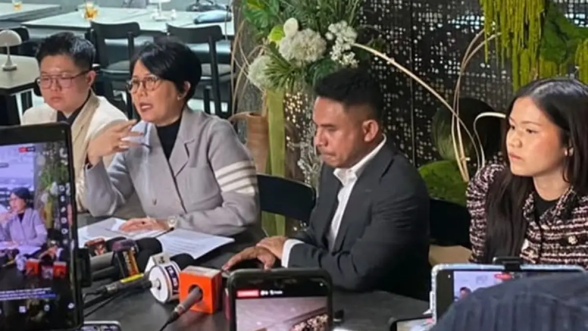 Kuasa hukum Rossa, Natalia Rusli, saat konferensi pers. (Instagram @nataliarusli.law)