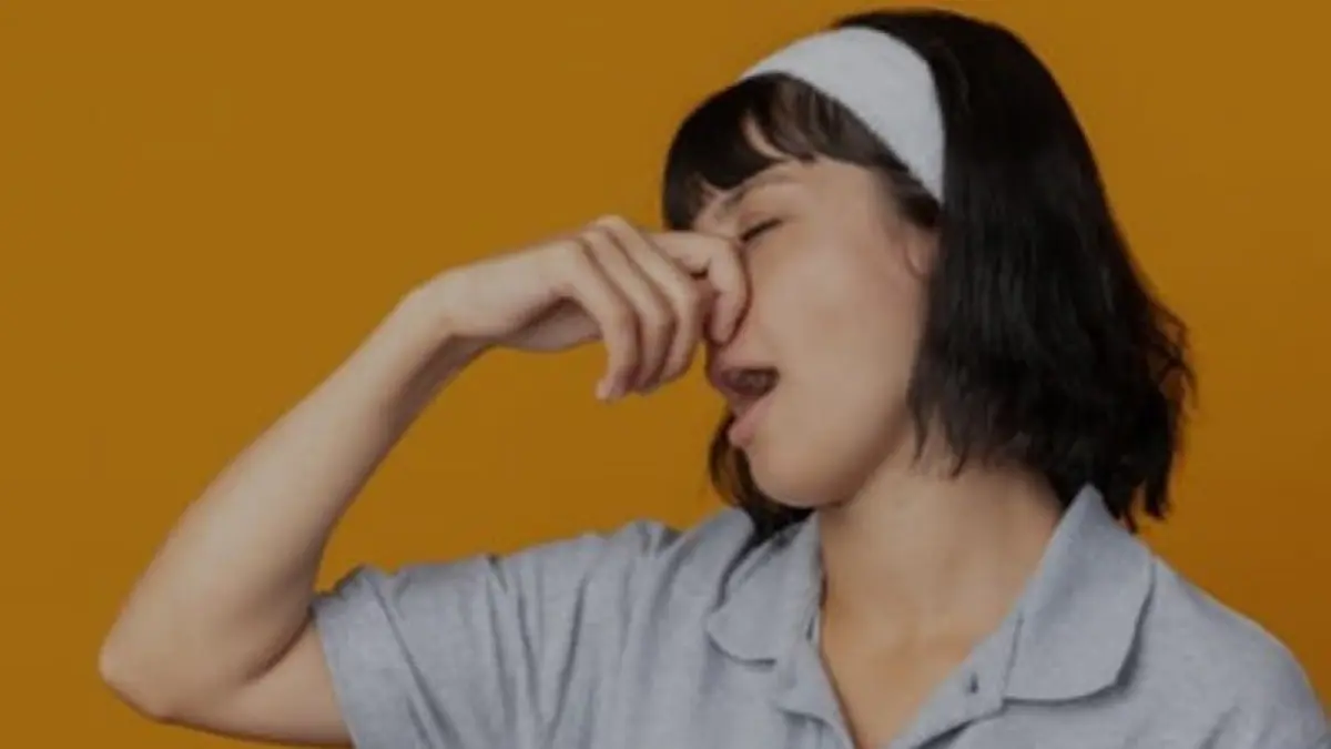 ilustrasi, membersihkan hidung dengan jari atau mengupil memiliki sejumlah dampak buruk. (freepik.com)