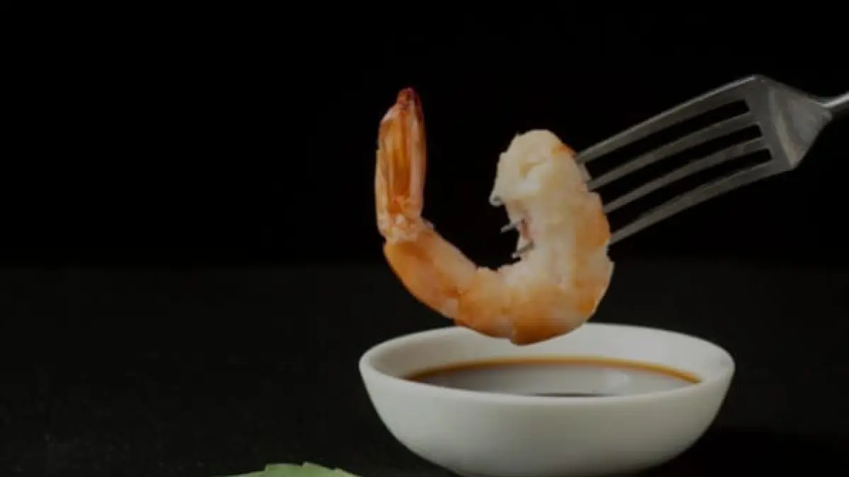 ilustrasi, mengonsumsi udang tidak bisa sembarangan, ada beberapa makanan yang tidak bisa dimakan bersamaan dengannya. (freepik.com)
