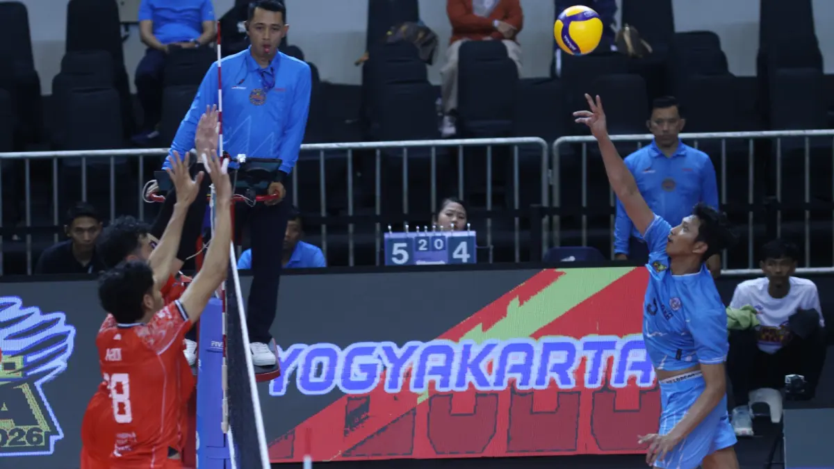 LEG 1: Surabaya Samator saat melawan Jakarta Garuda Jaya untuk memperebutkan tempat ketiga di Proliga 2026. (Dok: Proliga)