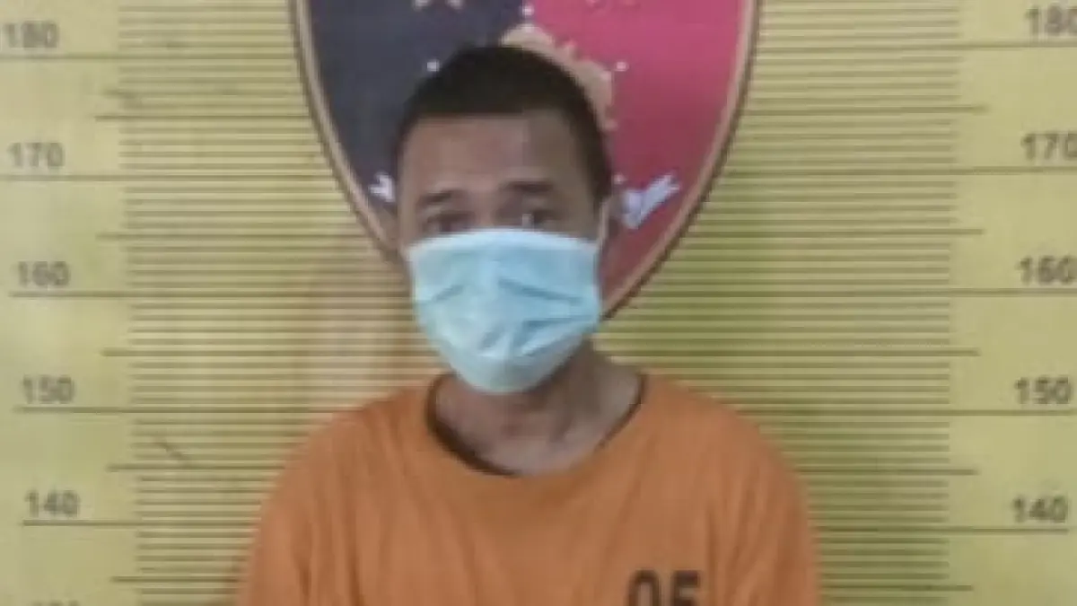 
Pelaku pencurian motor saat ditahan di Polsek Binjai Utara. (Istimewa/Sumut Pos)