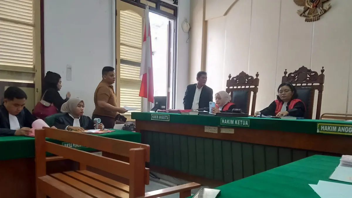 PUTUSAN: Majelis hakim PN Medan saat membacakan putusan terdakwa kurir sabu secara virtual, Rabu (22/4/2026) sore. (Dok: istimewa)
​