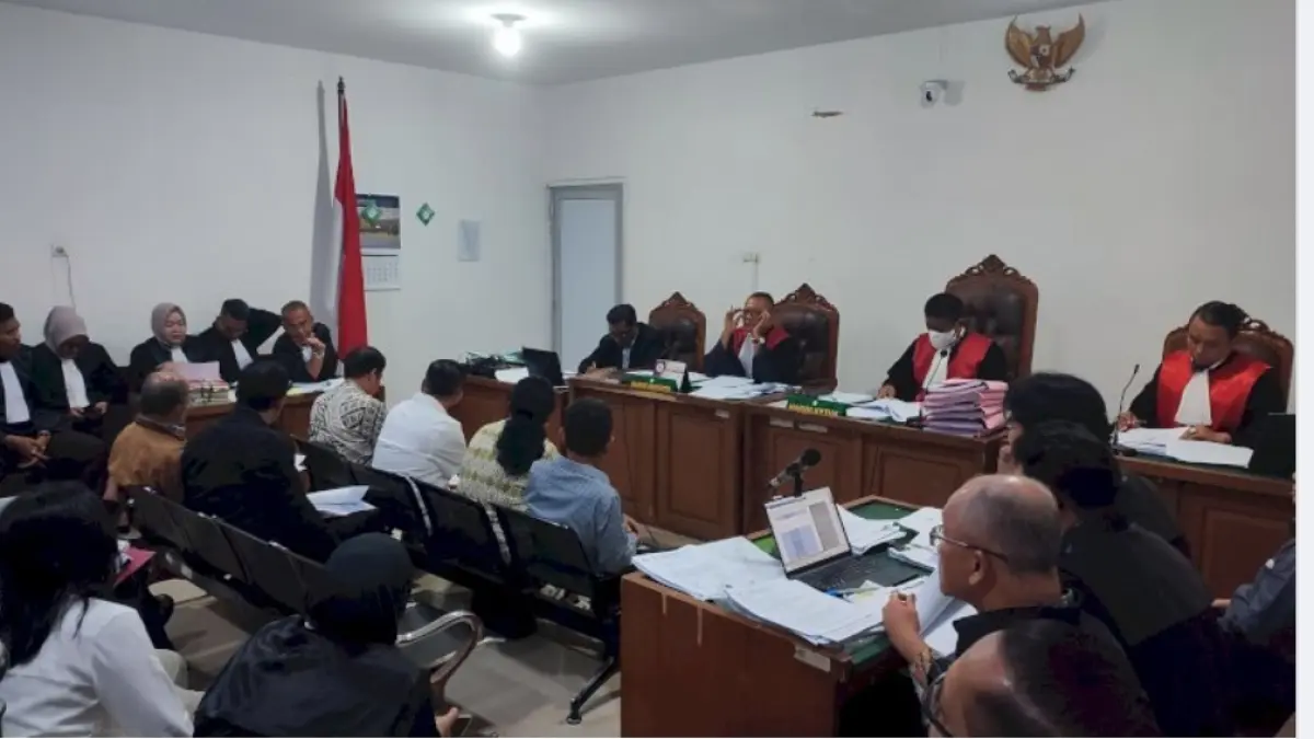 Sidang dugaan korupsi pemberian fasilitas kredit oleh Bank Rakyat Indonesia (BRI) kepada dua perusahaan kelapa sawit, PT Buana Sriwijaya Sejahtera (BSS) dan PT Sriwijaya Adal Lestari (SAL), di Pengadilan Negeri Palembang/Foto: Denny Pratama. (rmolsumsel.id)